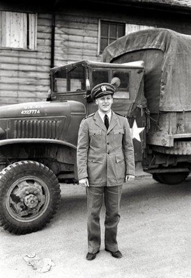 LTJG John B Duncan, Hiroshima, Japan 1945 (from John Duncan)